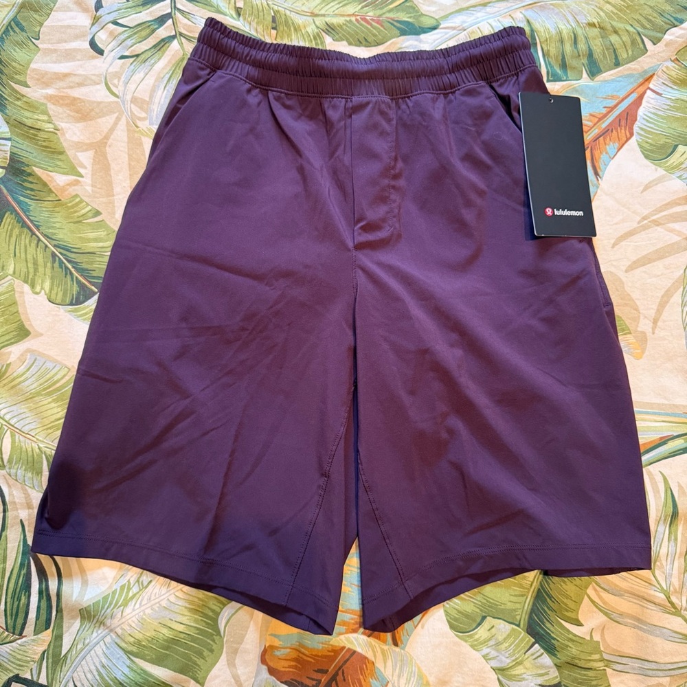 lululemon Pace Breaker Men's Deep Purple Athletic Shorts - XS